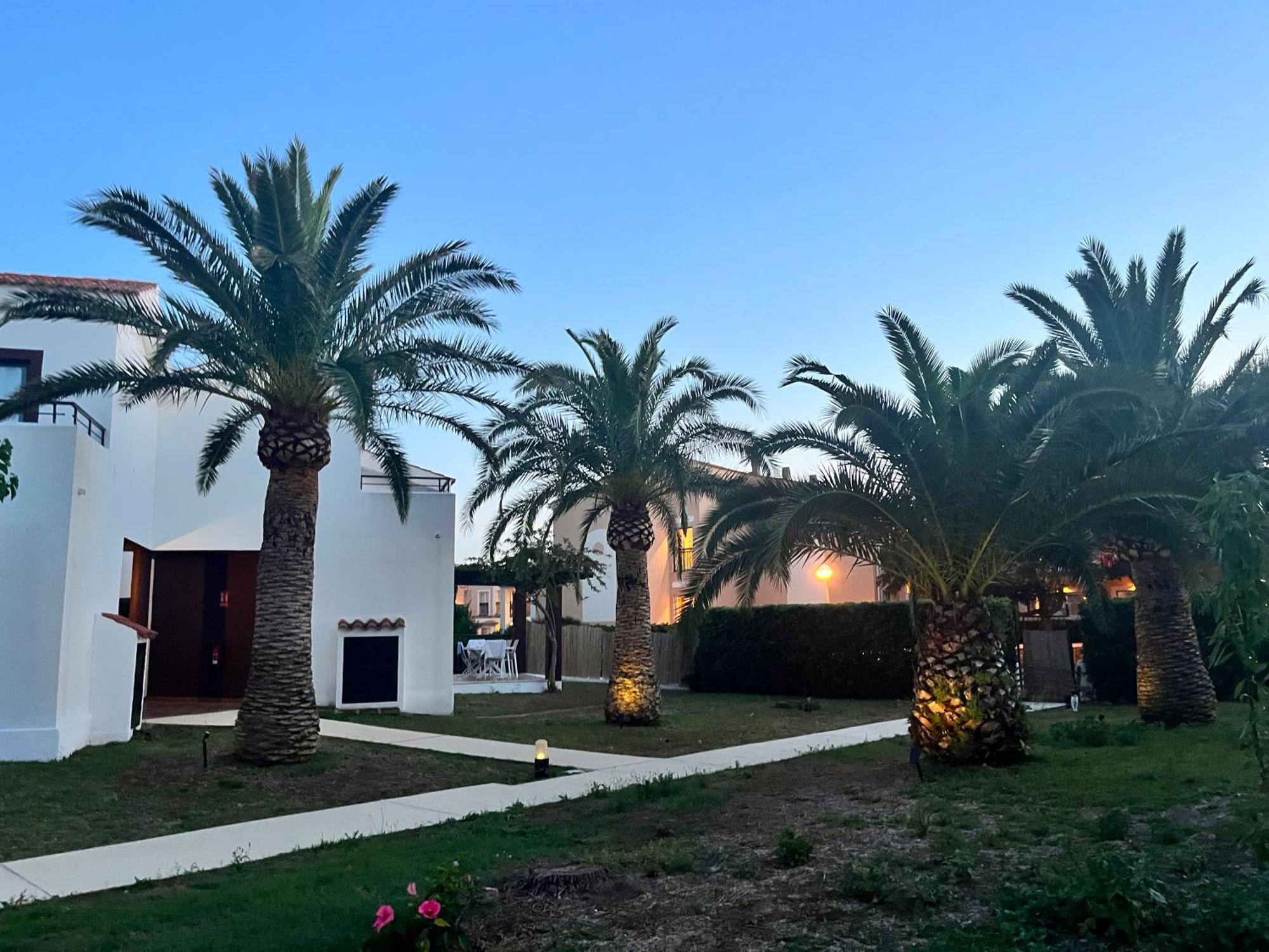 Nuramar Aparthotel Cala'N Bosch  Exterior foto