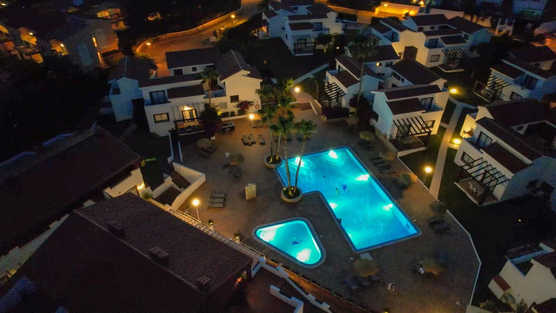 Nuramar Aparthotel Cala'N Bosch  Exterior foto