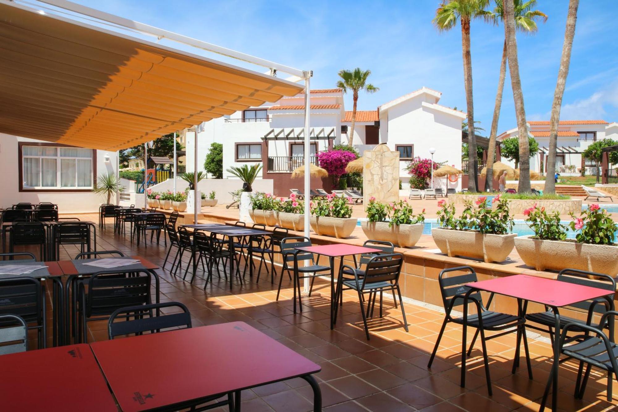 Nuramar Aparthotel Cala'N Bosch  Exterior foto
